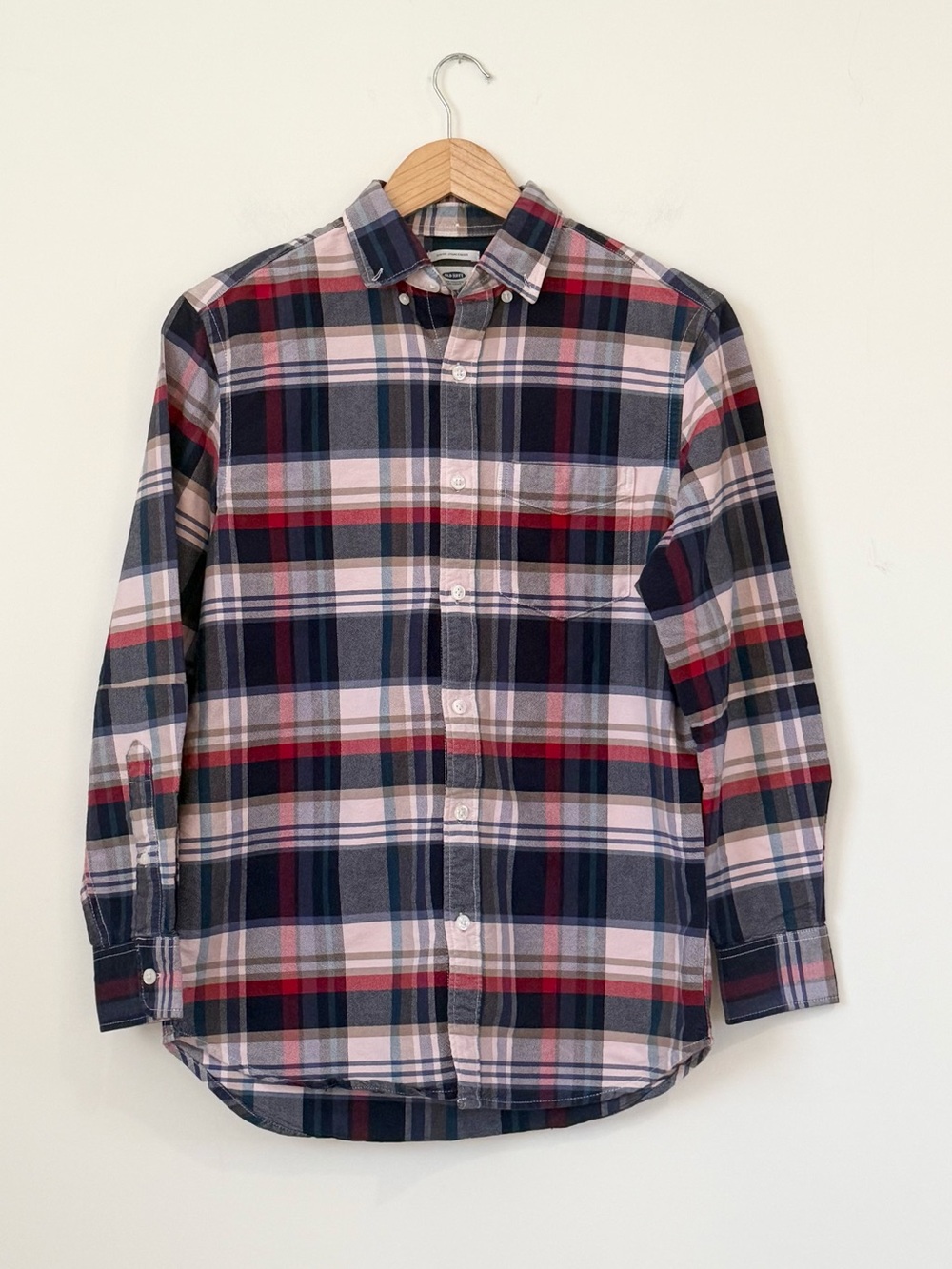 Men’s 100% Cotton Classic Plaid Slim Fit Old Navy Button Down Shirt size S